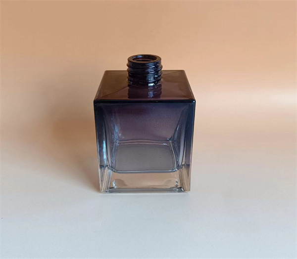 方形香薰瓶?jī)r(jià)格